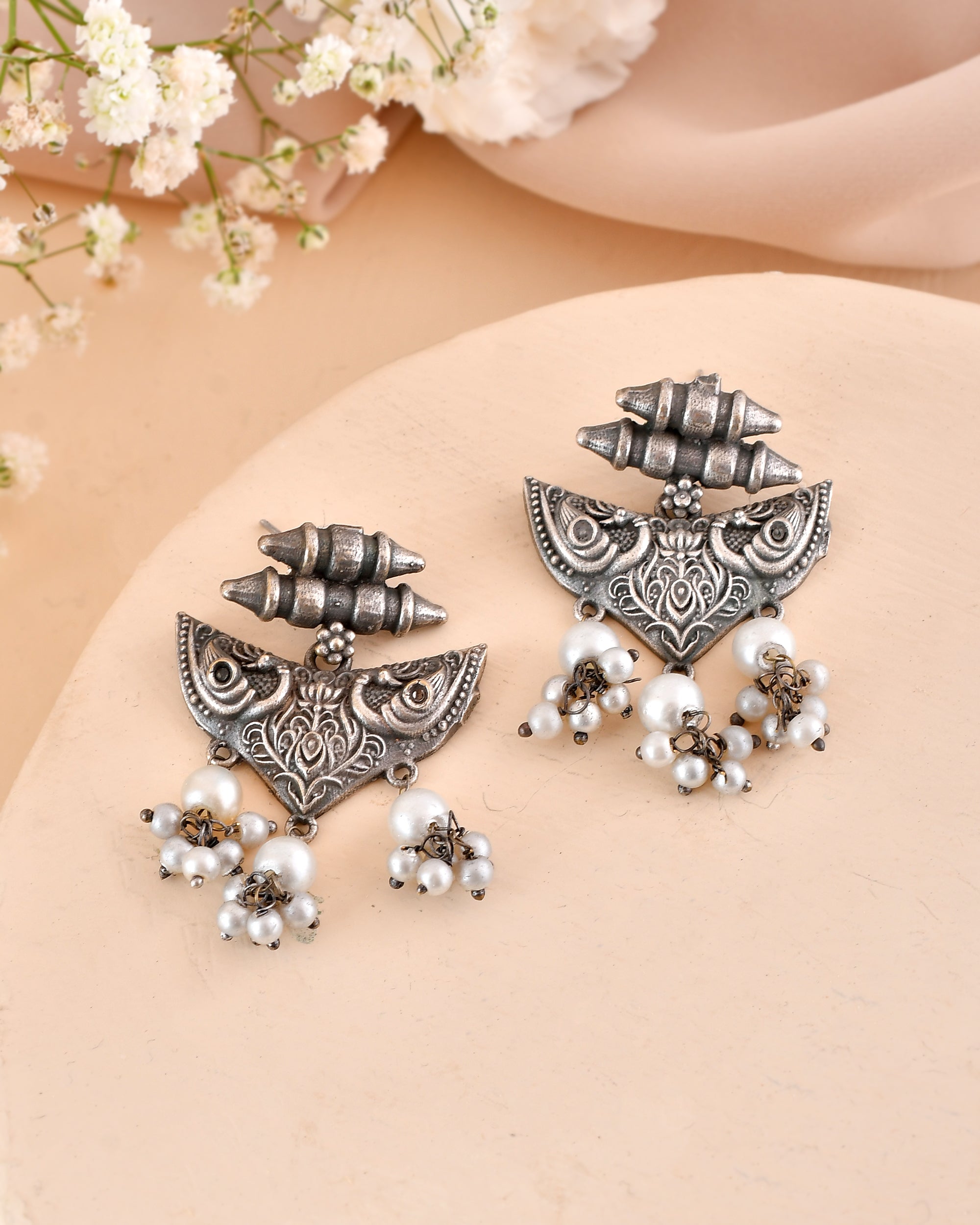 Rajwada Shringar Pearl Necklace Set